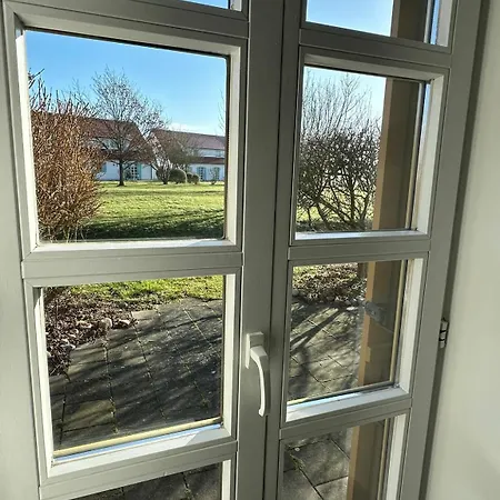 Kapitaenskajuete Am Bakenberg *